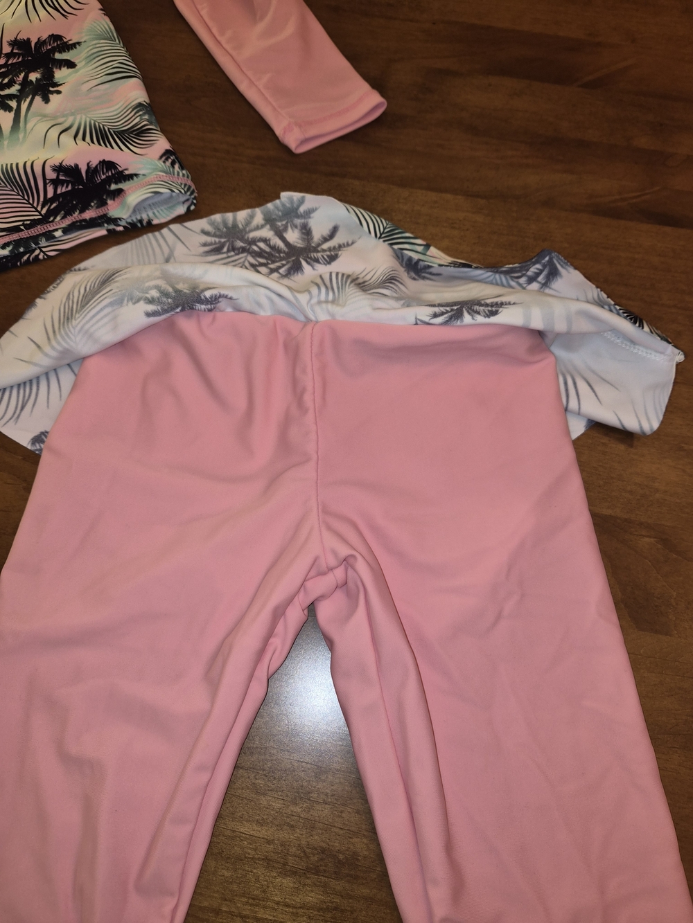Girls' Coral Tropical Palm Long-Sleeve Rashguard 2 piece Swimsuit Set Sz 4/ 4T - Picture 5 of 11